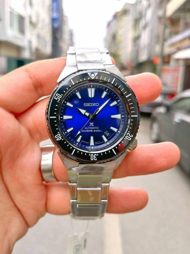 Seiko Prospex Marine Master 200 42mm Blue SBDC127 (Pre-Owned)