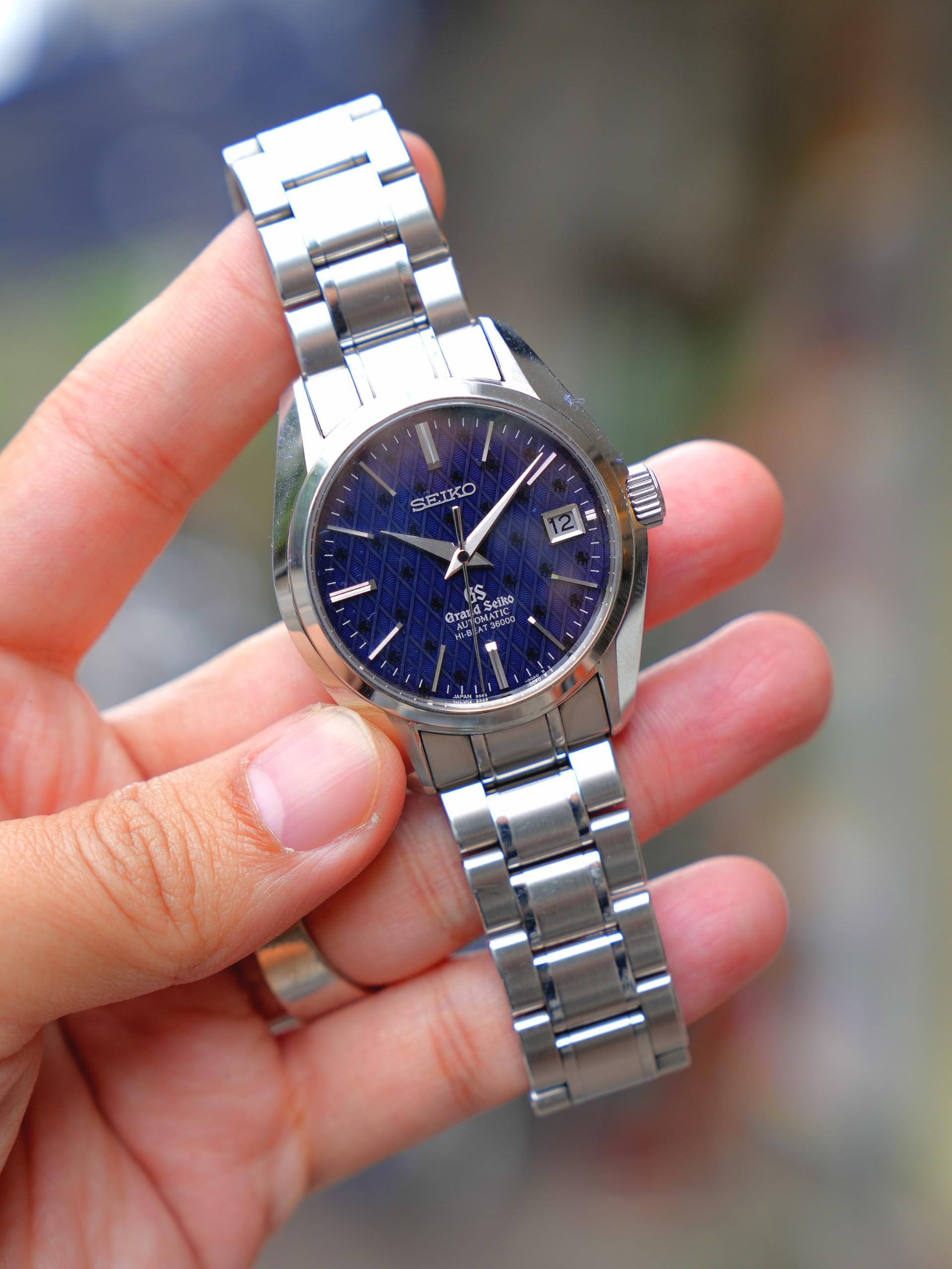 Grand Seiko Hi Beat Blue Lions Limited Edition 40mm SBGH031 (Pre-Owned)